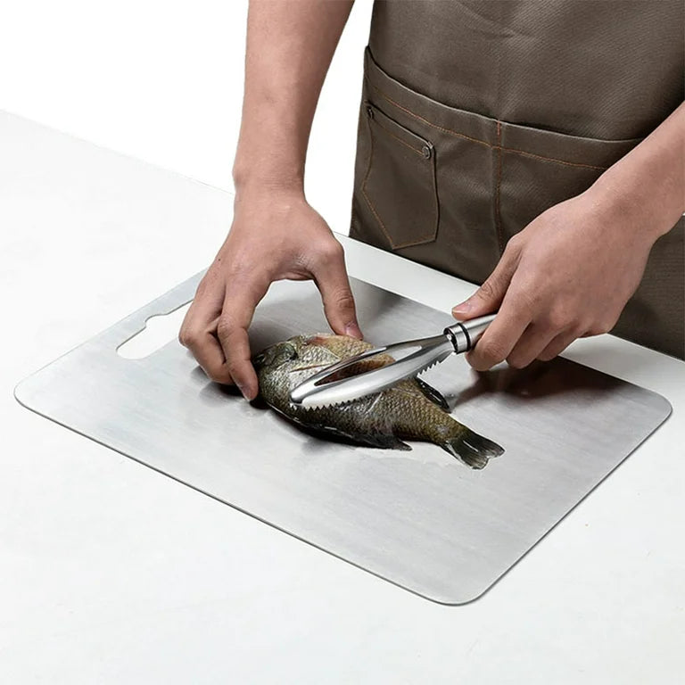 STAINLESS STEEL CUTTING BOARD